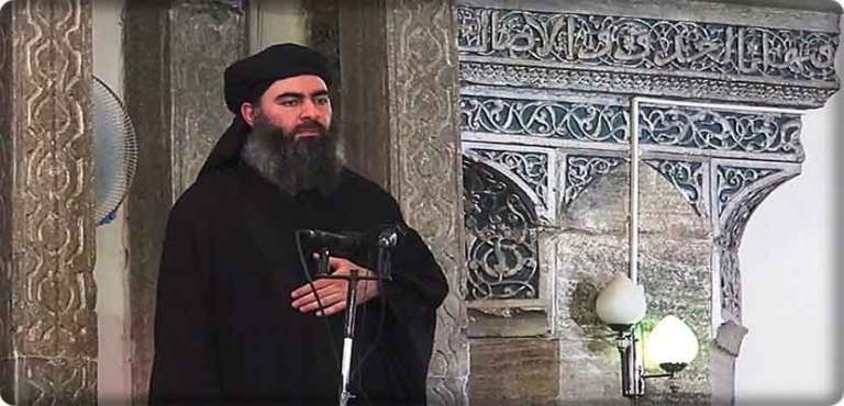 افادت وسائل اعلام محلية سورية بان الرقة قد تعرضت لقصف جوي شديد ادى الى اضرار كبيرة حسب ما اظهرت صور نشرتها وكالة "أعماق" التابعة لداعش